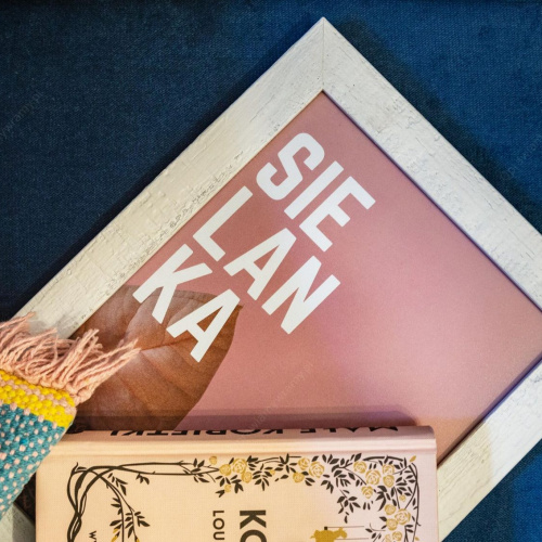 Biała ramka do zdjęć i obrazów - 6