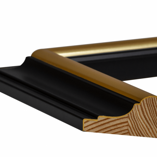 Czarna ze złotym paskiem - 3