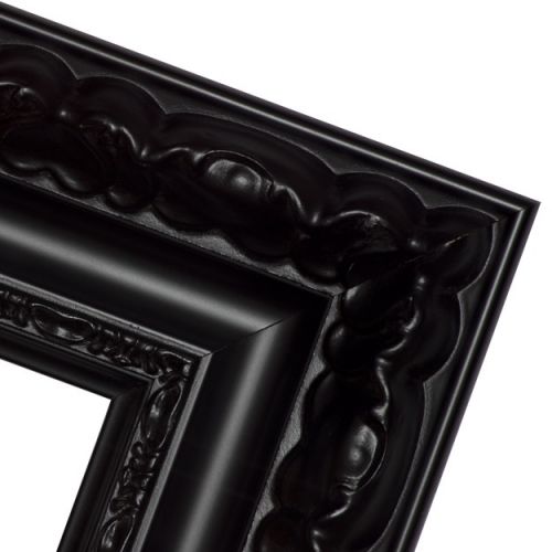 Czarna rama z ornamentem do lustra