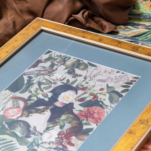 OPRAWIONY KOLAŻ OLI MORAWIAK W RAMIE - 5